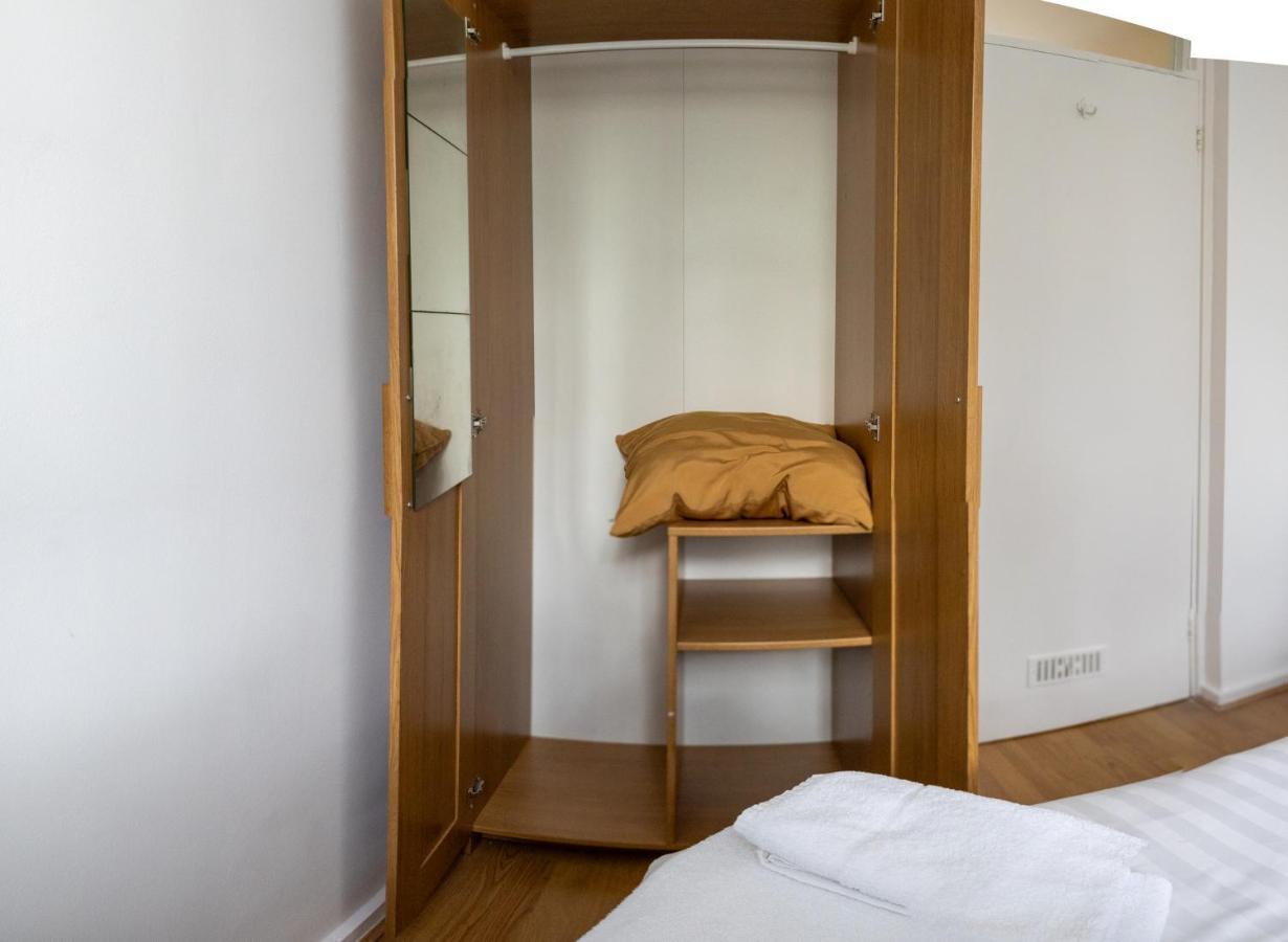 London - 4 Bed - Sleeps 8 - Garden - Pet Friendly Villa Exterior photo