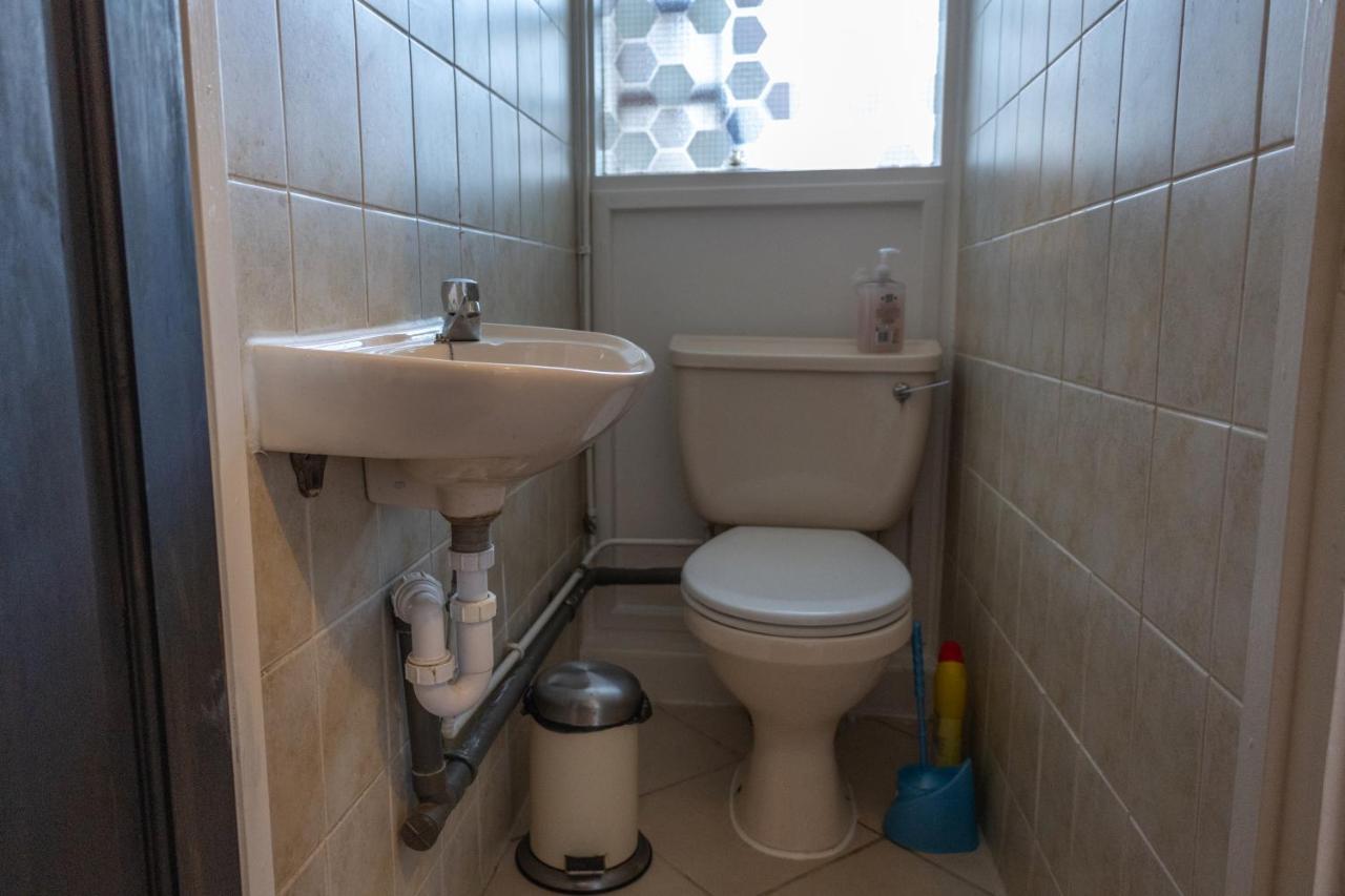 London - 4 Bed - Sleeps 8 - Garden - Pet Friendly Villa Exterior photo